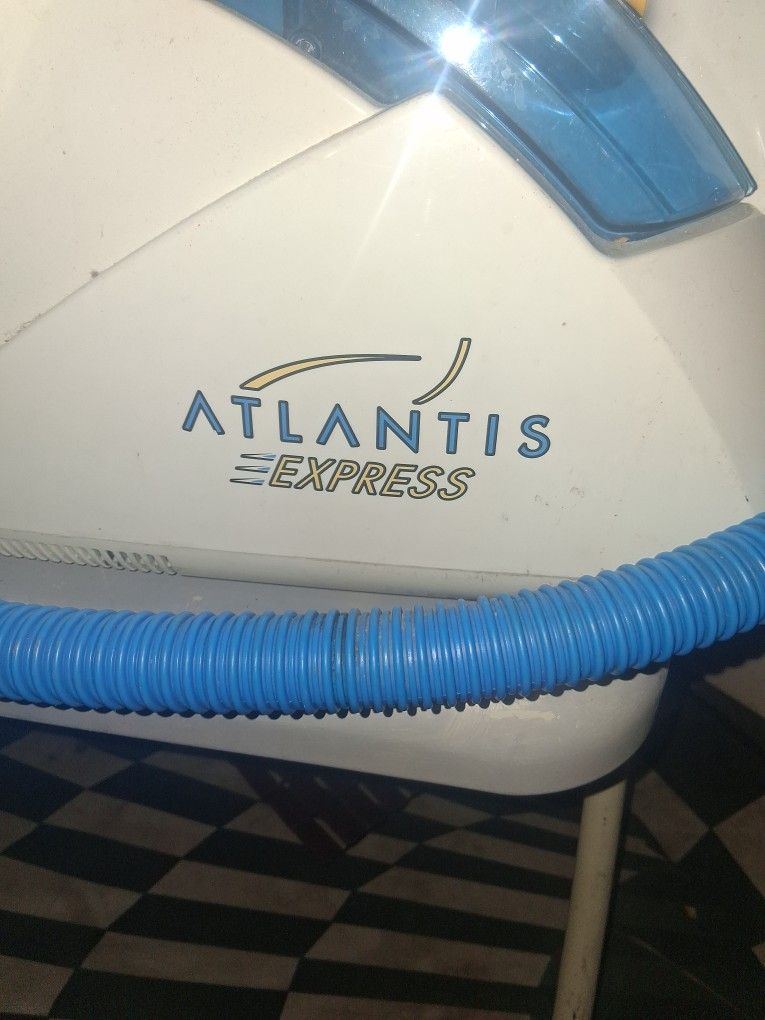Atlantis Express Steamer