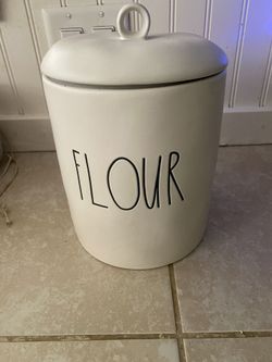 Rae Dunn Flour Crock