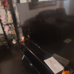 55in ONN Roku TV 