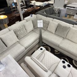 Deep Seats 3 Pc Sectional 