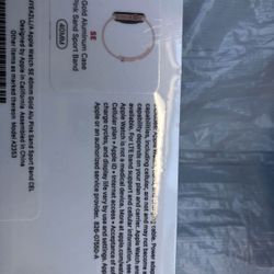 New Sealed Box Apple Watch Series SE Gold 40mm With Plum Sport Loop Cellular LTE + GPS 