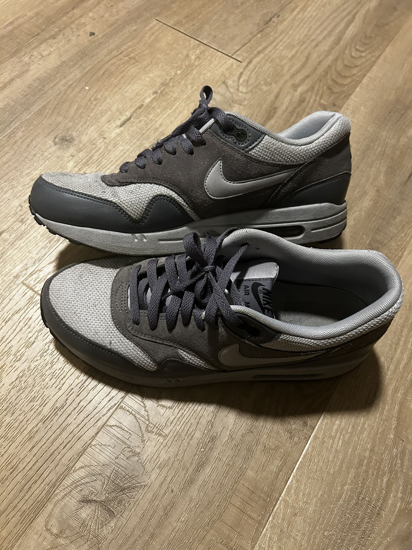 Nike Air Max 1 (Gray/Charcoal) - Size 9.5