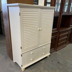 Cream White Tv Cabinet (in Store)