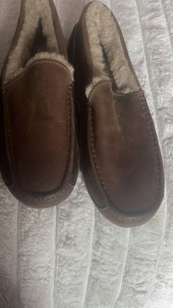 UGG NUEVOS ORIGINAL SIZE 11 $95 Dlls 