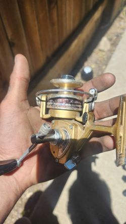 Daiwa gold GS-1 spinning reel