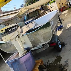 12 Ft Klamath Aluminum Boat 
