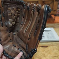 D Vortex Baseball Glove Autograph By Jose Altuve 
