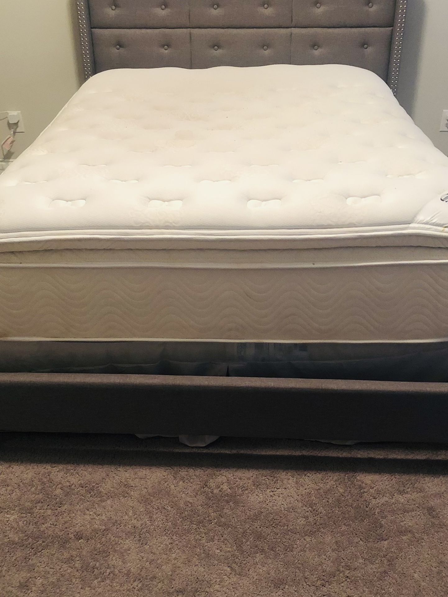 Grey Queen Sized Tufted Platform Bed With Mattress And Boxspring