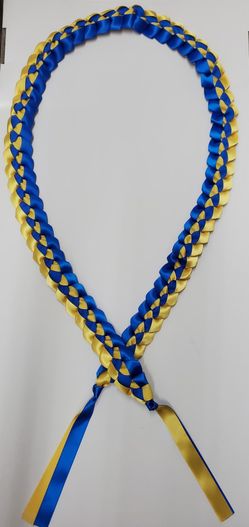 Graduation LEI'S satin 40 Inches