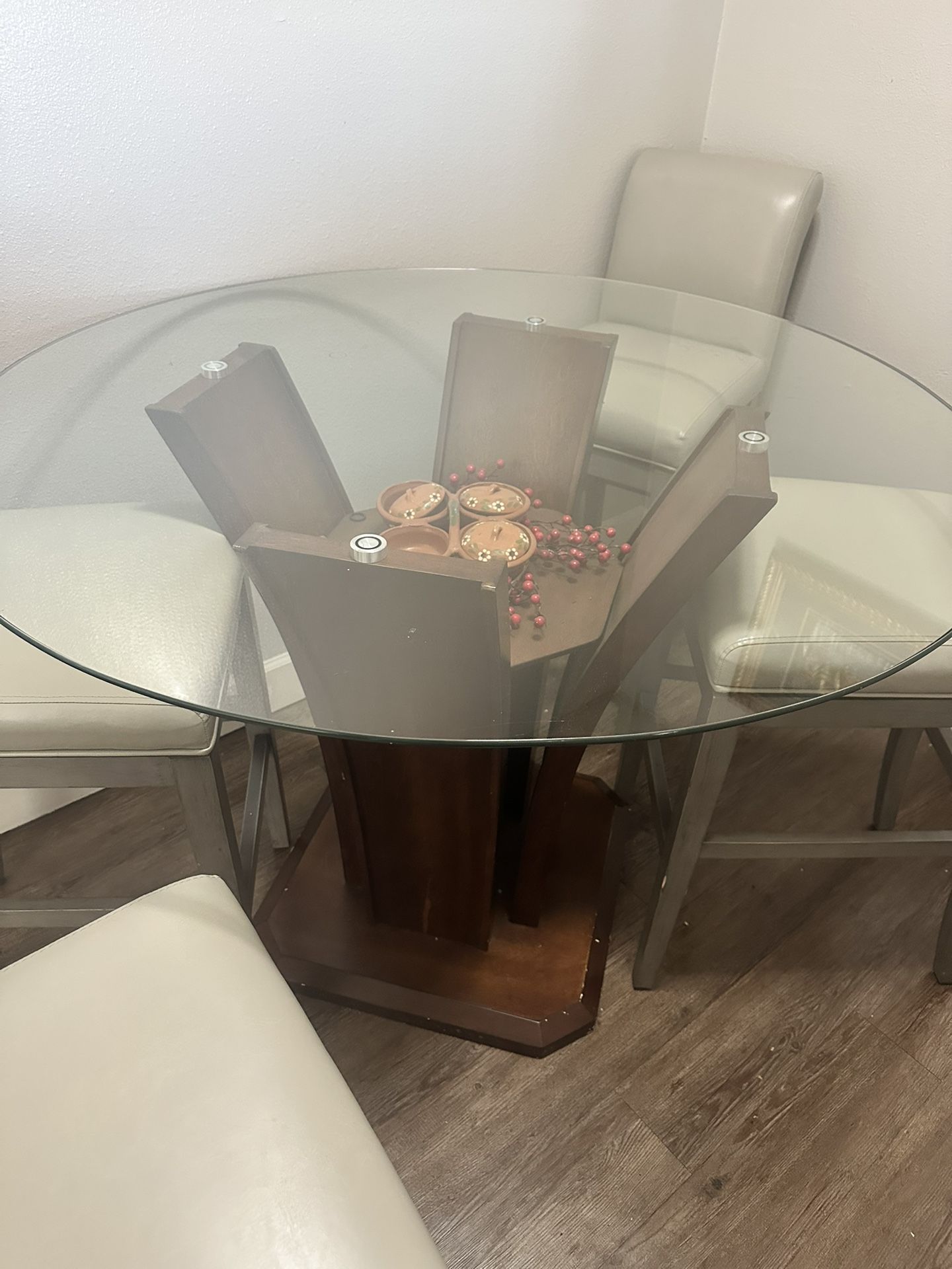 Round Glass Dining Set