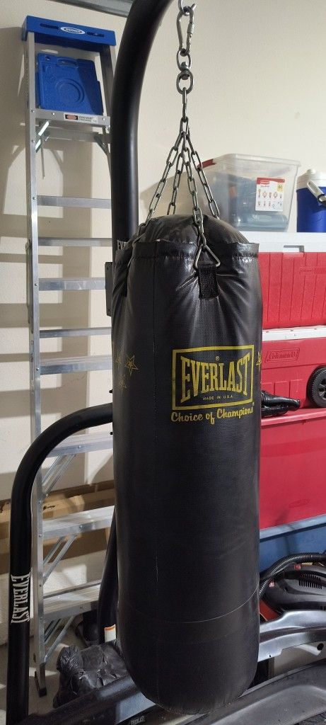 Heavy Bag (Punching Bag)
