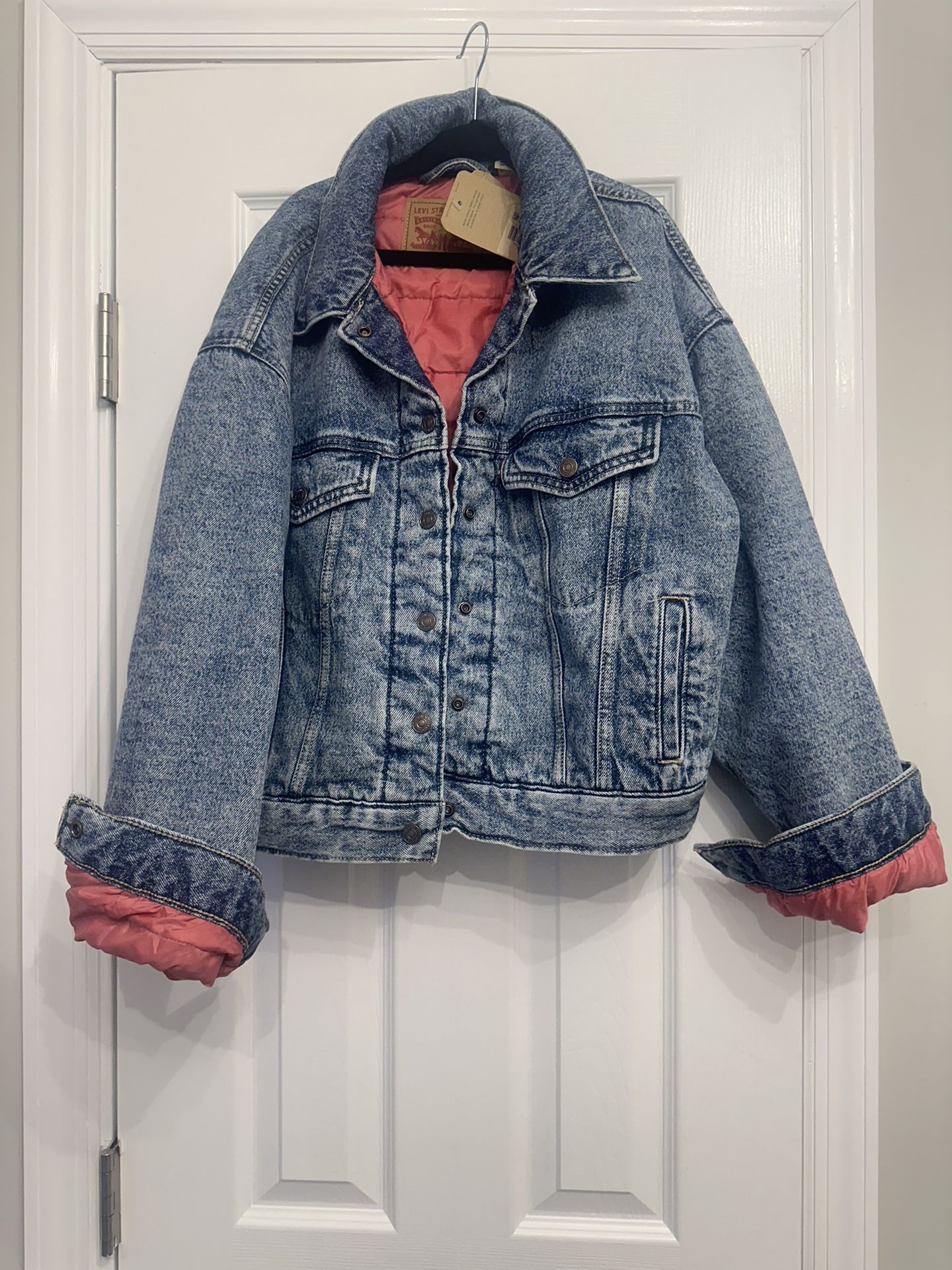 Levi’s Puffer Denim Jacket (size Large)