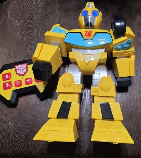 Bumblebee With Working Control