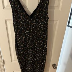 AFRM Black Floral V-Neck Midi Dress – Size XL (Stretchy & Flattering)