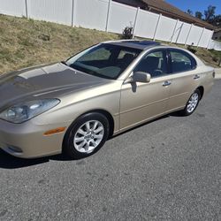 2004 Lexus IS