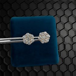 Flower Style Earrings In 14k White Gold