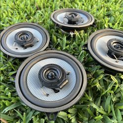 4 Infinity Speakers of 5 1/4” 
