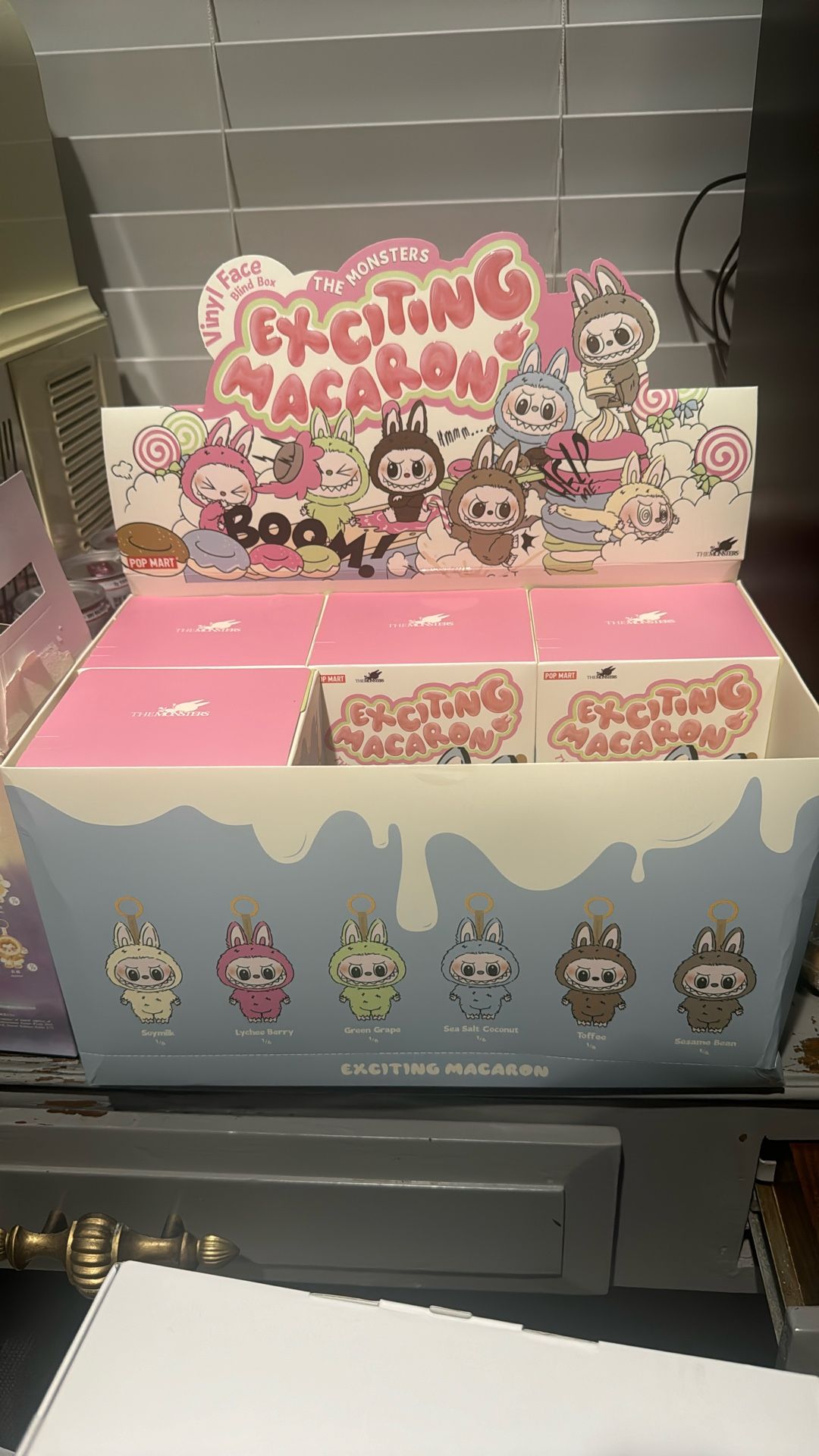 Exciting Macaron Labubu