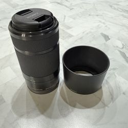 Sony E-Mount Telephoto Zoom Lens 