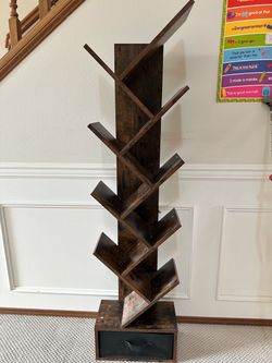 Tall Bookcase/Bookshelf Storage