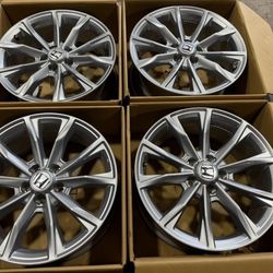 2025 Honda Crv OEM 18" Wheels