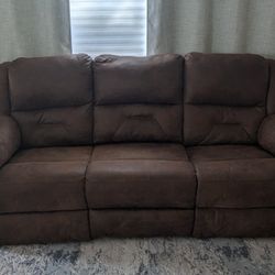 Sofa - Electric Recliner With Reclining Headrests