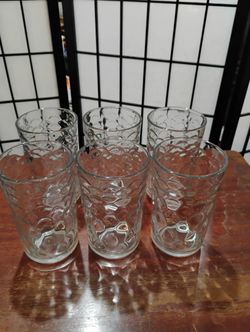 6 Vintage Drinking Glasses 