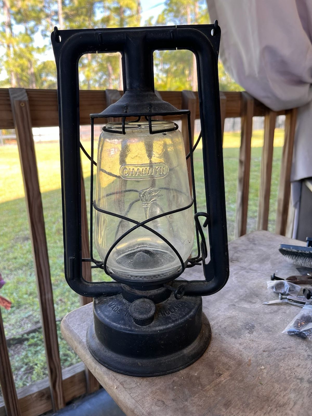 CHALWYN OIL LAMP