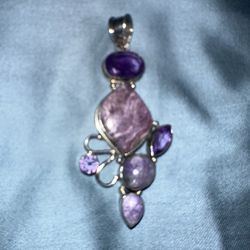 Sterling and amethyst pendant Gorgeous!!