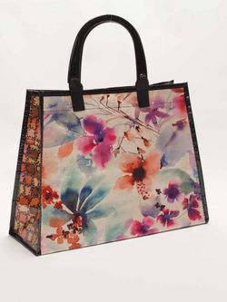 Tote bag made from 95 % recyclable material