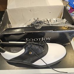 Footjoy Superlite Golf Shoes 10.5 Black/White.  New In Box 