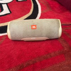 jbl charge 4
