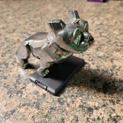 Vintage Mack Bulldog 