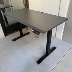 Brand New Standing Desk Rising Desk Riser Electric Desk Motorized Height Adjustable Computer Desk