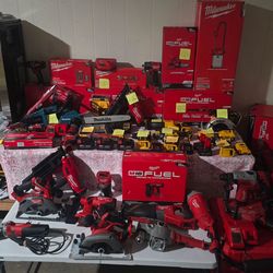 Milwaukee ❤️ Dewalt 💛 tools✅️ garage sale 💕