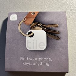 Tile Bluetooth Smart Tracker (New in Box)