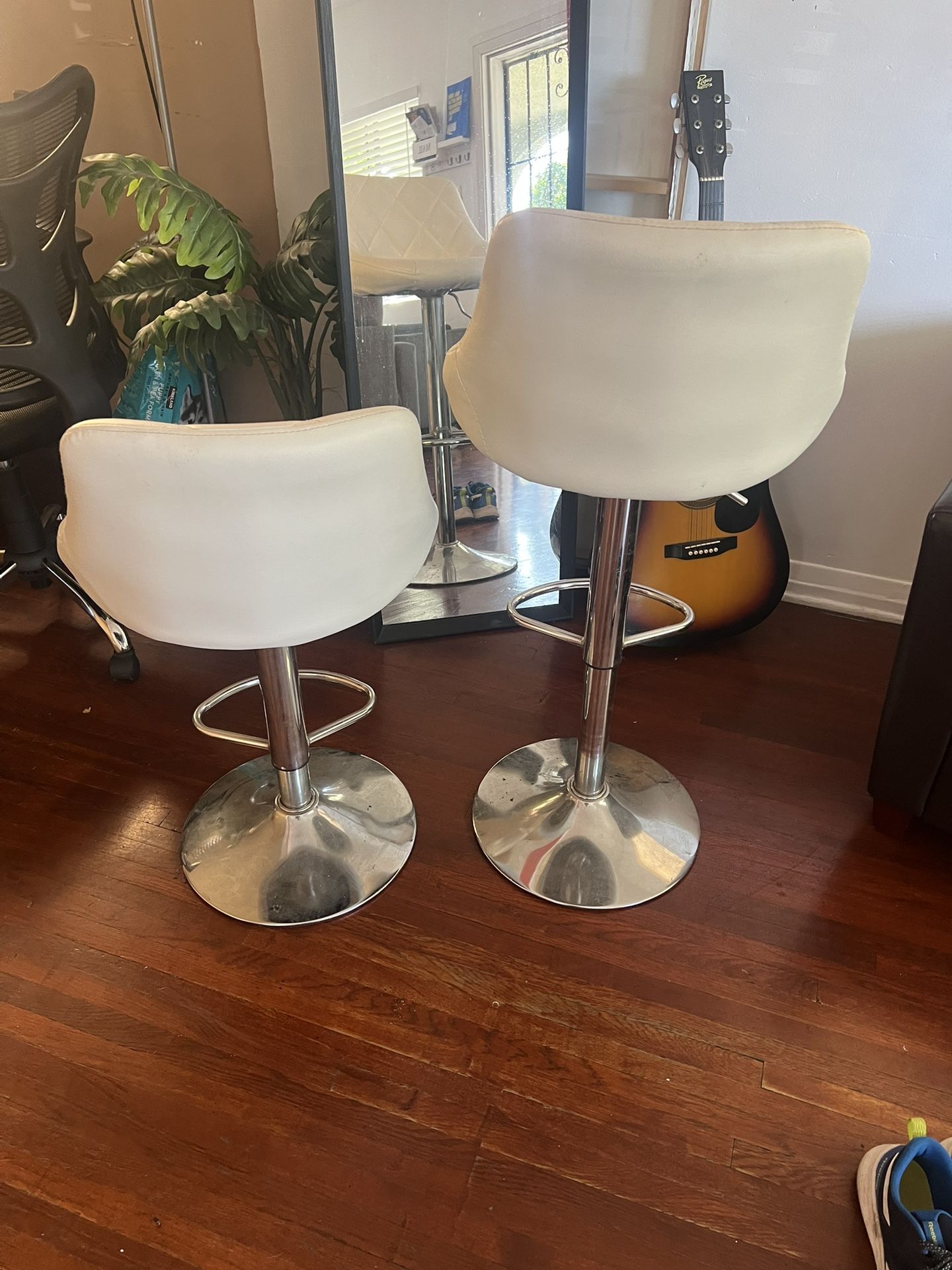 Bar Stools 