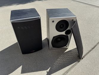 Polk Audio Bookshelf Speakers