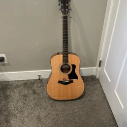 Taylor Guitar 