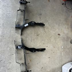 BMW X3 X4 G01 G02 OEM LEFT AND RIGHT HEADLIGHT BRACKETS 2017-2024