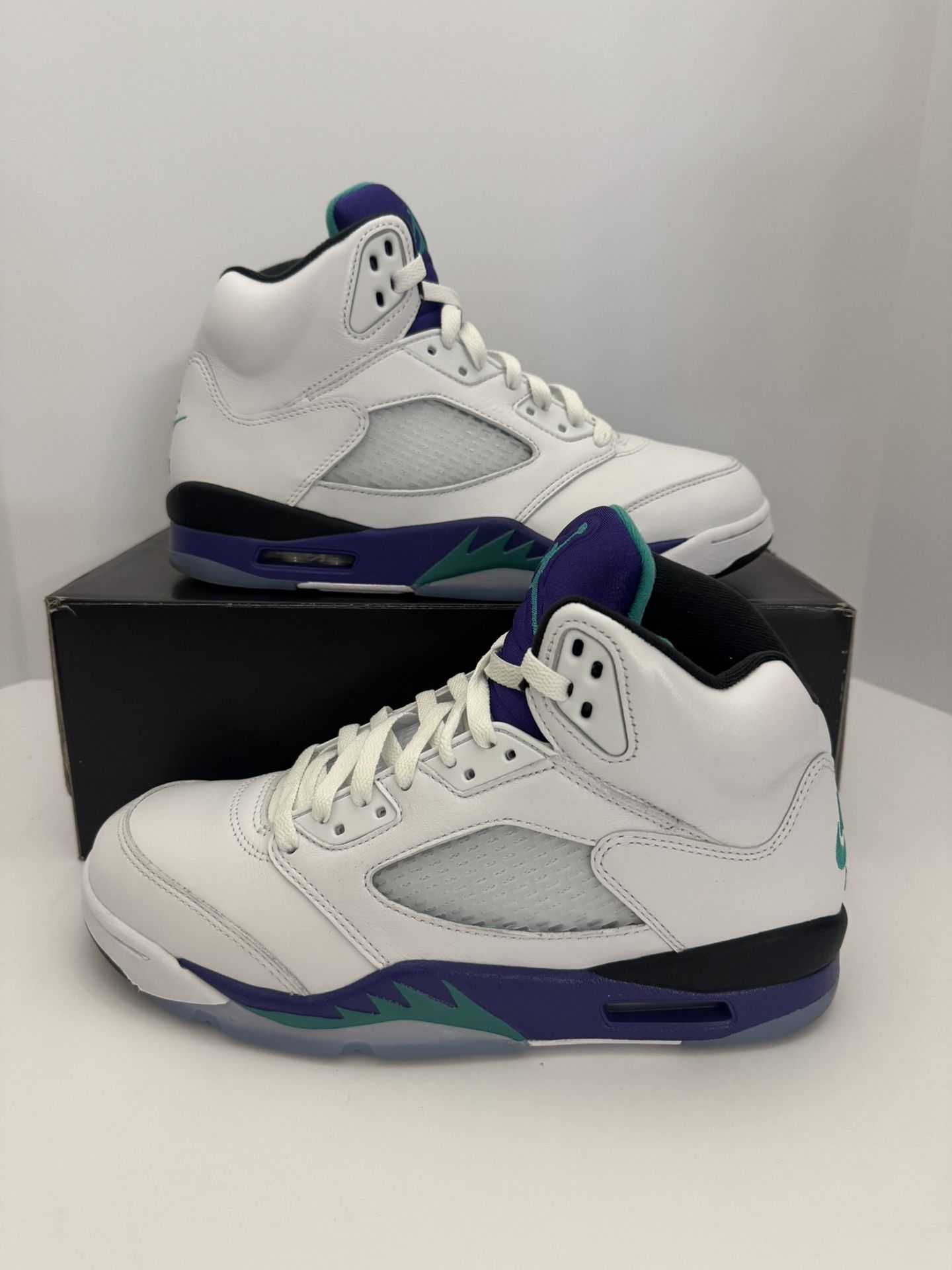 👟 Jordan 5 Retro “Grape” - Size 9.5M 🔥 Lightly Used w/ OG Box