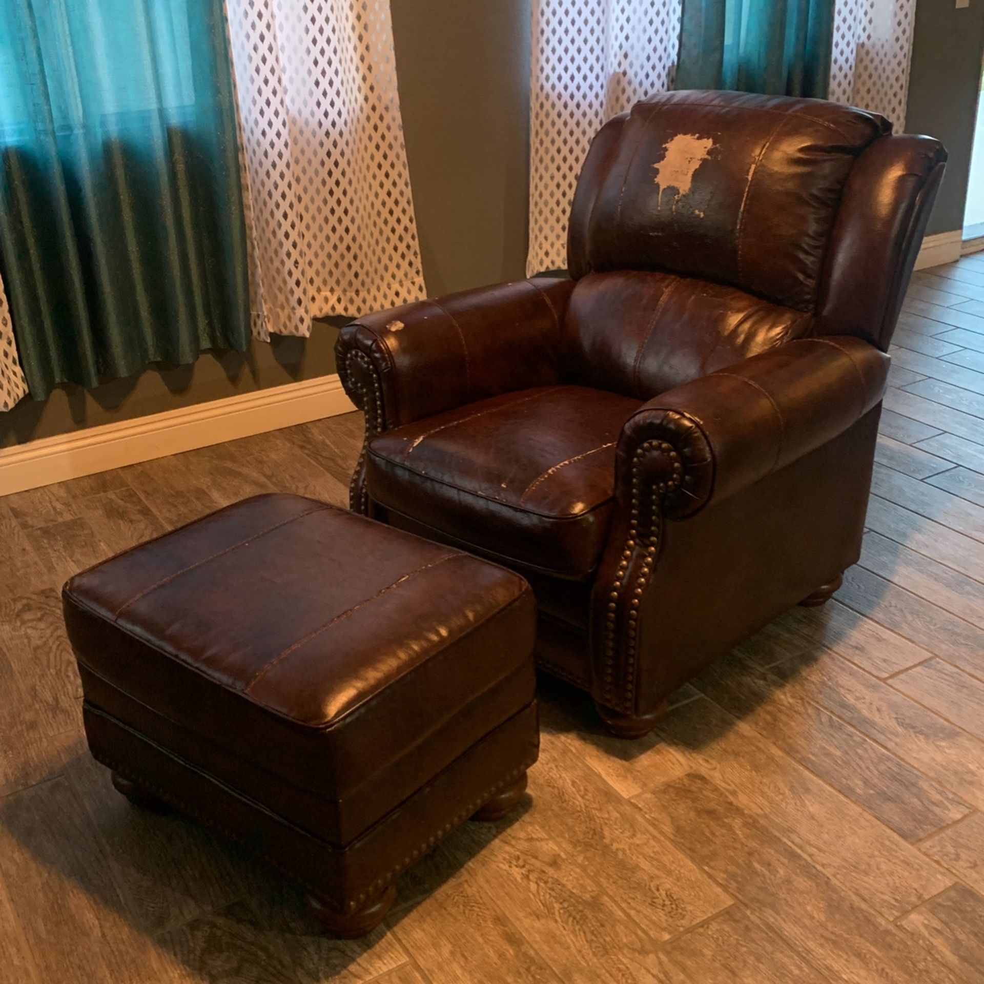 Brown Recliner Sofa With Ottoman  Free