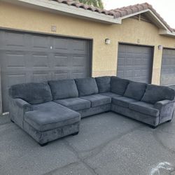 Delivery ~ U Shape Sectional Sofa 