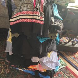 Lot of 30 stylish Women’s Dresses size 2X, $60 for all, no individual pics available