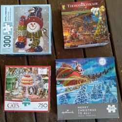 Lot Of 4 Puzzles Jigsaw,xmas Cats