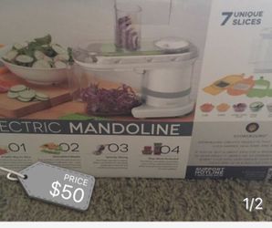 Mandoline food chopper/slicer
