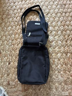 Baggallini Cross Body Bag.