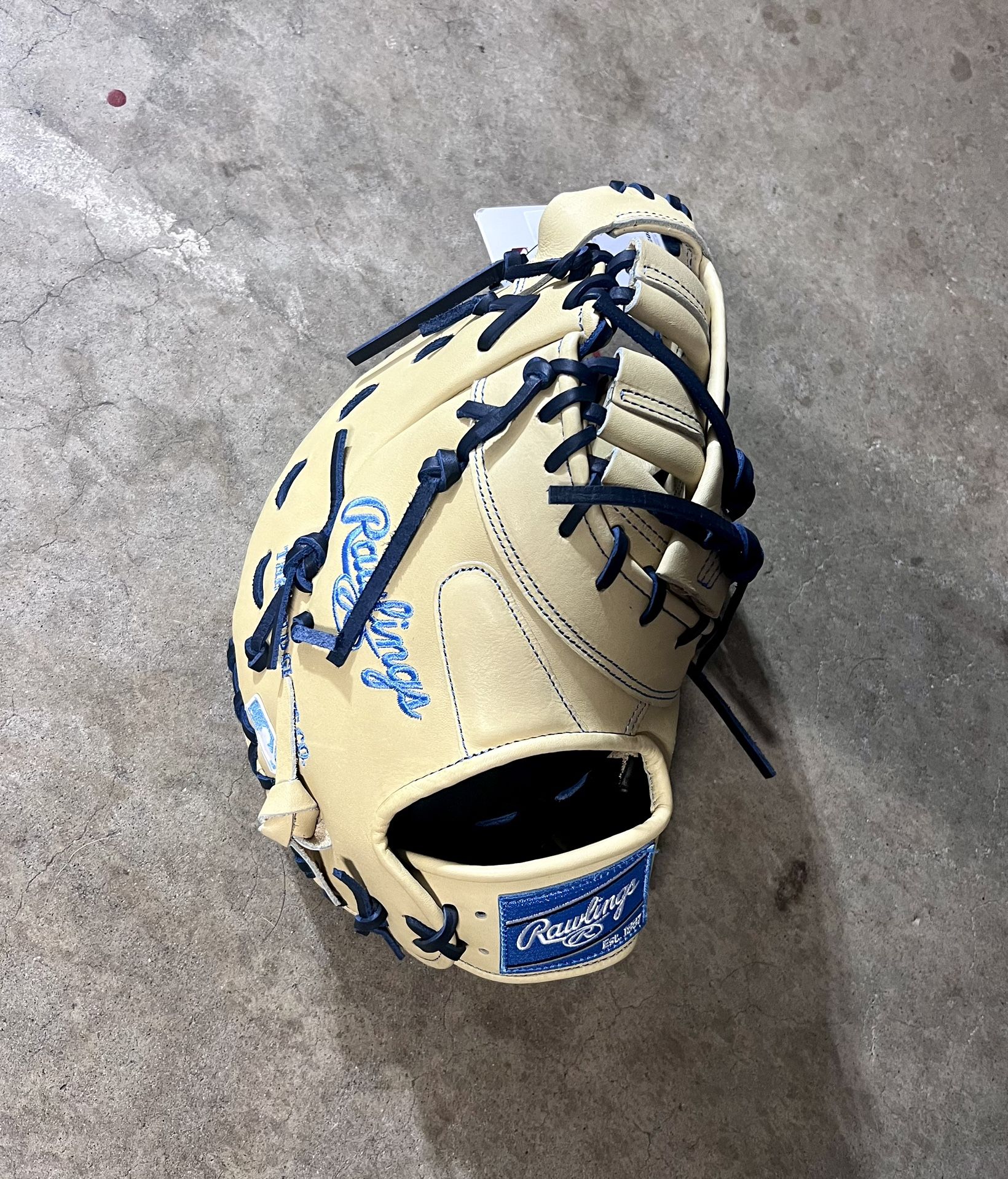 Rawlings HEART OF THE HIDE 1st Base Mitt