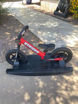Strider Sport Balance Bike + Detachable Rocking Base