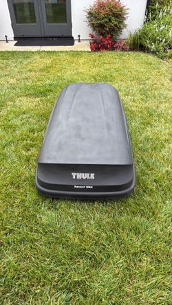 Thule Ascent 1600 Roof top cargo box